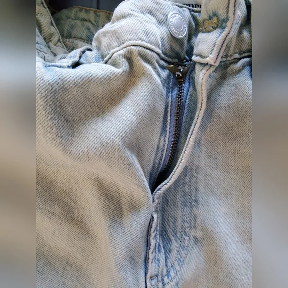 We The Free Waterfalls Baggy Wide-Leg Jeans- 28 Short - Picture 10 of 10